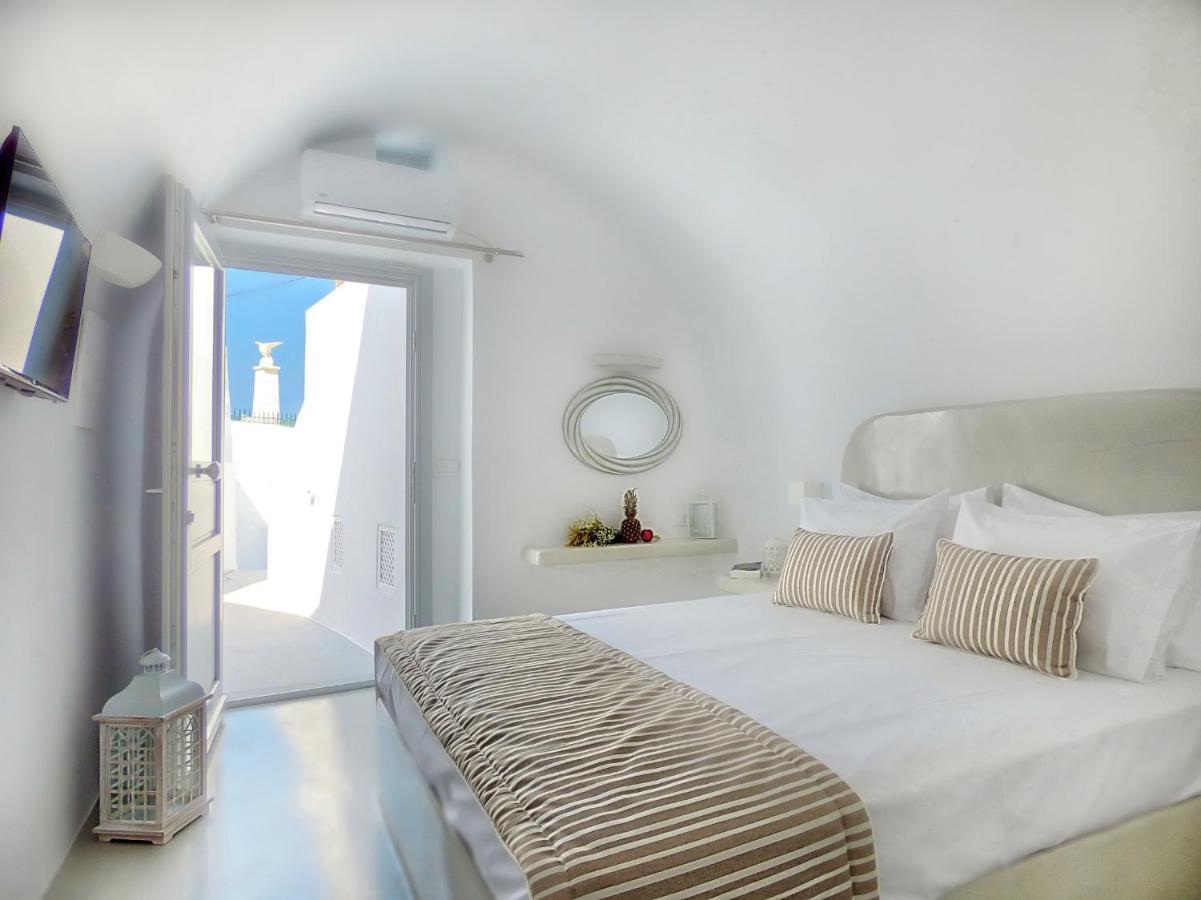Golden Stone Santorini Suites Akrotírion Extérieur photo