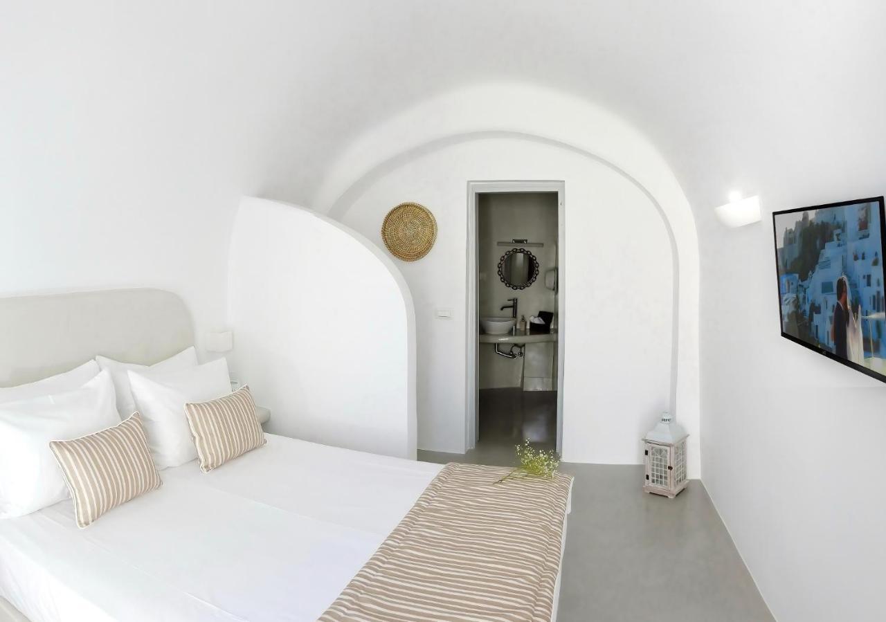 Golden Stone Santorini Suites Akrotírion Extérieur photo